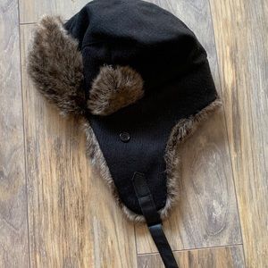 Black Winter Trapper Hat